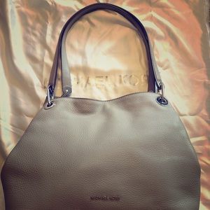 Michael Kors Raven shoulder handbag